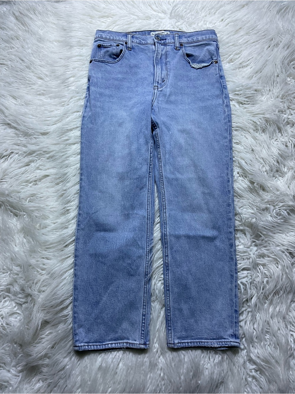 Abercrombie The Ankle Straight Ultra High Rise Jeans